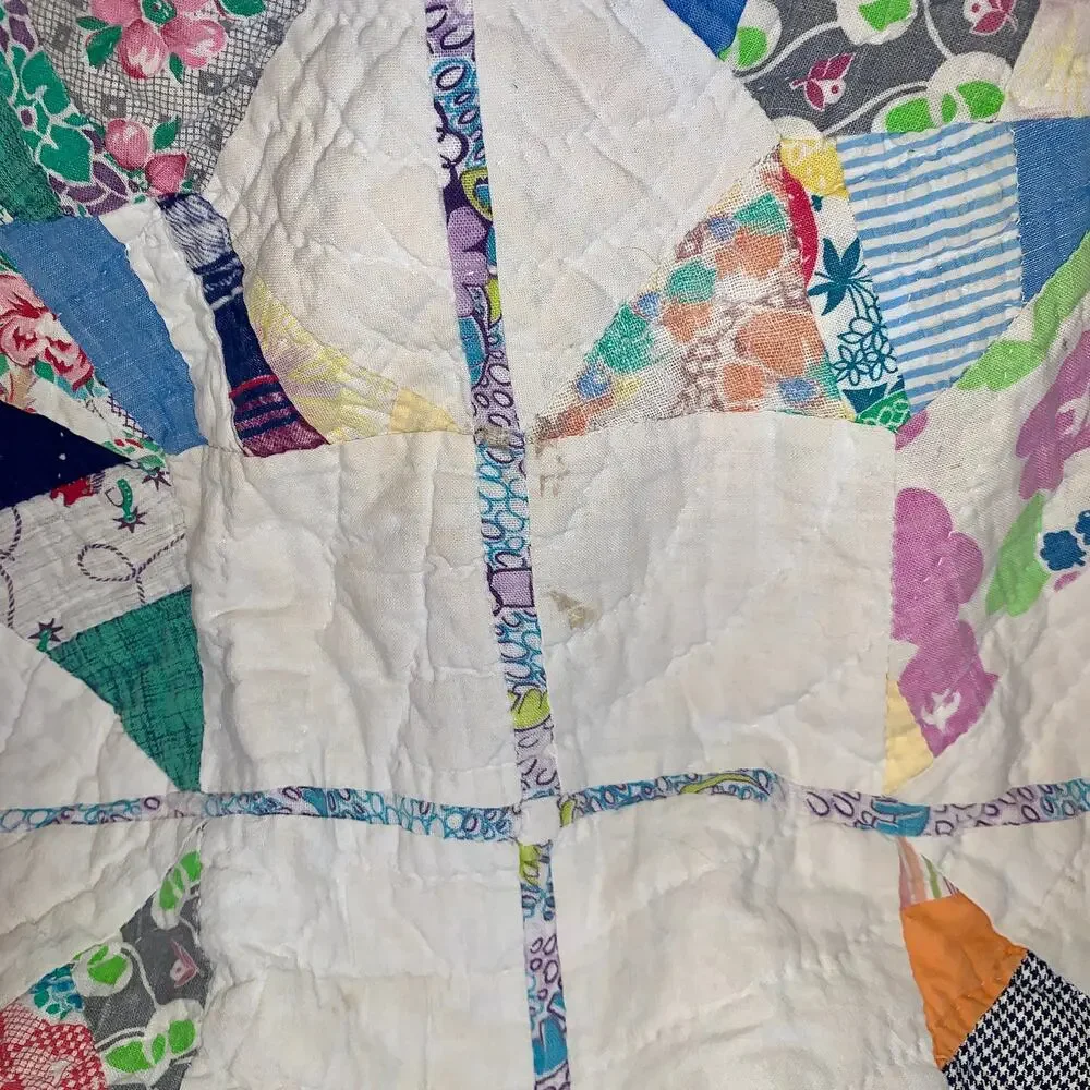 LARGE ANTIQUE 1930's 1940's 8 POINT ANTIQUE STAR QUILT-BEAUTIFUL COLORS!!!